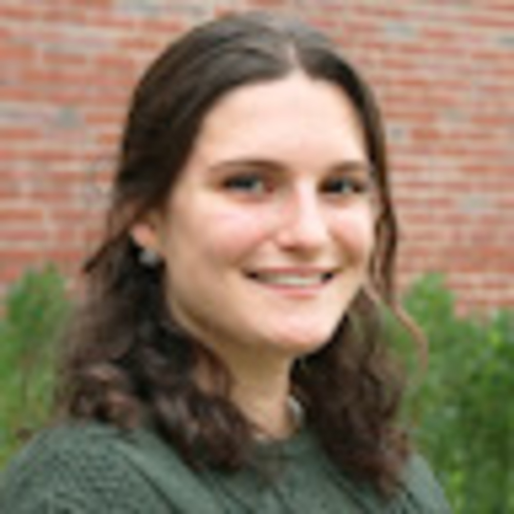 Meet your Posher, Gina